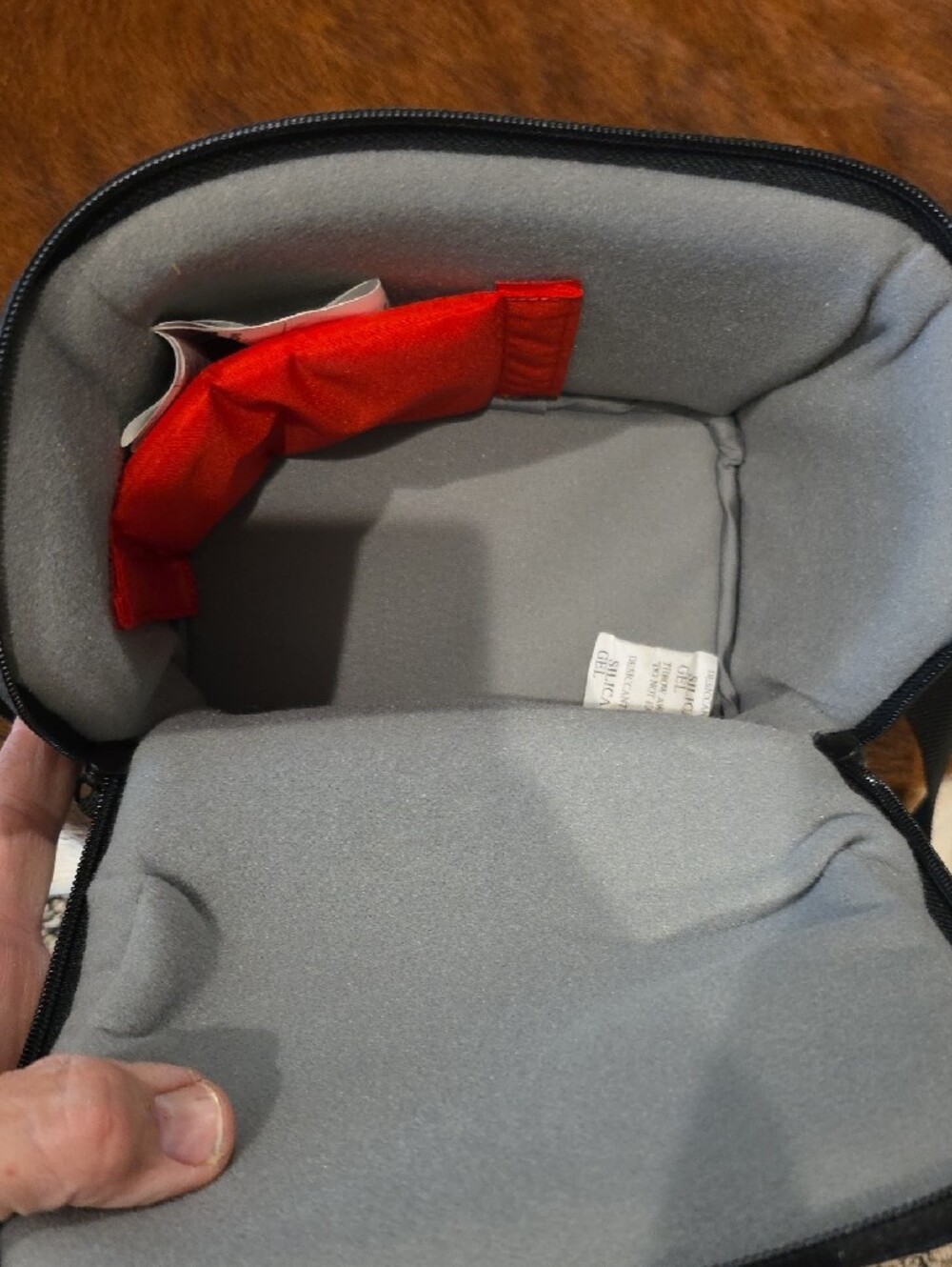 Manfrotto Sling Camera Bag New ( Dusty From Sitting ) - Picture 5 of 7